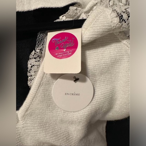 2/$50 White Lace Crop Sweater - Picture 4 of 5